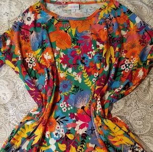 XS Lularoe Irma  4/$25